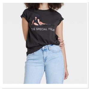 Lizzo The Special Tour Short Sleeve Graphic T Shirt